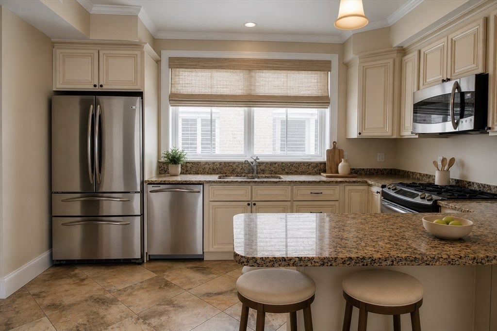 244 Adams St #2, Newton, MA, 244 Adams St #2, Newton, MA Photo #1