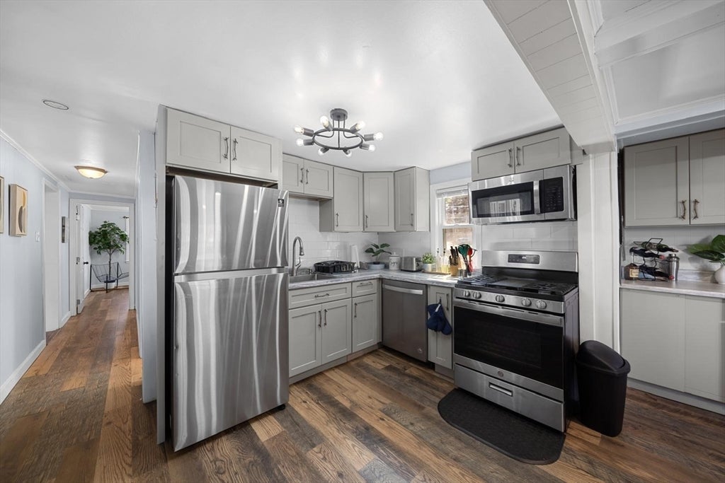 101 Annawon Dr, Halifax, MA, 101 Annawon Dr, Halifax, MA Photo #8