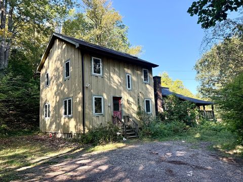 339 S Shelburne Rd Shelburne MA 01370