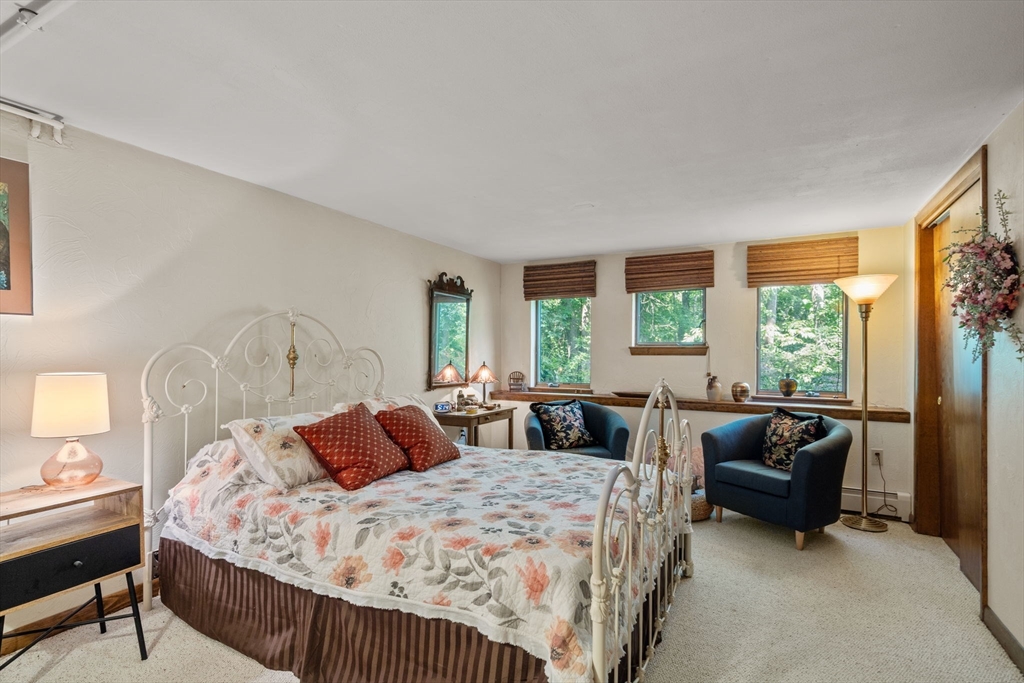 7 Hilltop Ln, Framingham, MA Photo #40