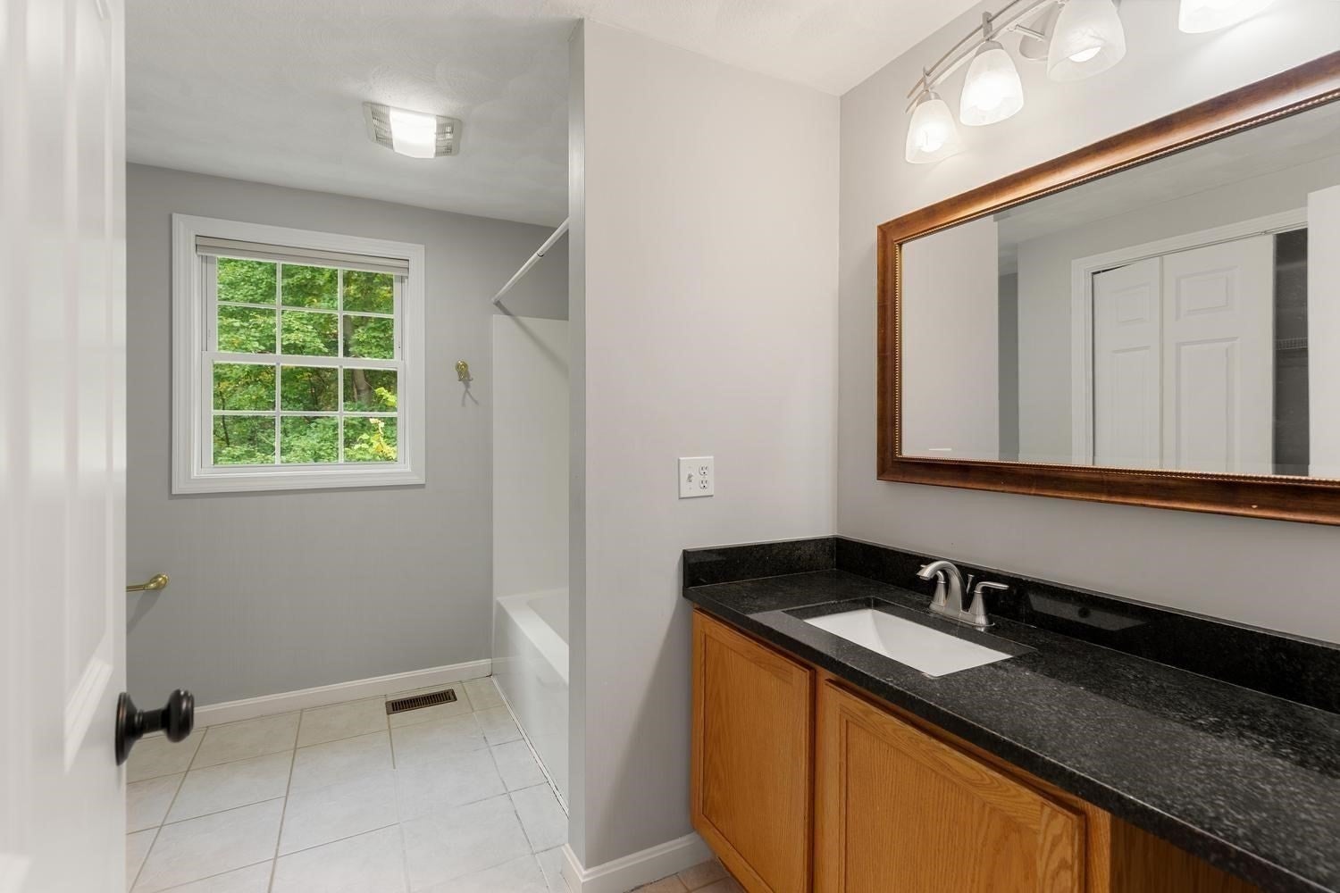 30 Lowe St, Tewksbury, MA, 30 Lowe St, Tewksbury, MA Photo #29
