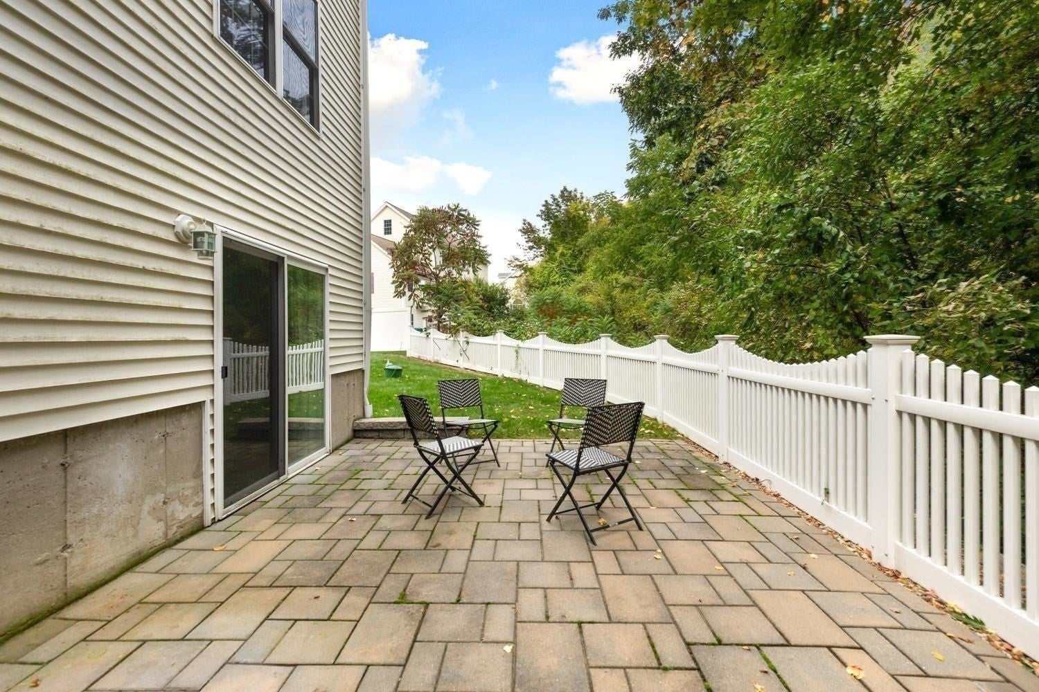30 Lowe St, Tewksbury, MA, 30 Lowe St, Tewksbury, MA Photo #40