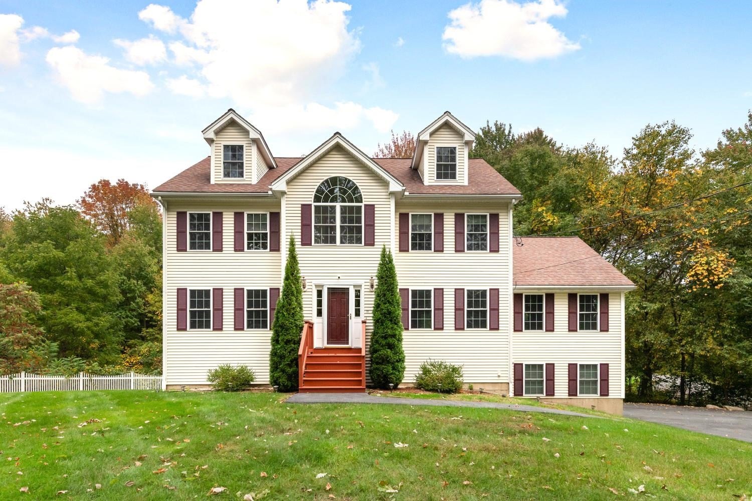 30 Lowe St, Tewksbury, MA, 30 Lowe St, Tewksbury, MA Photo #1