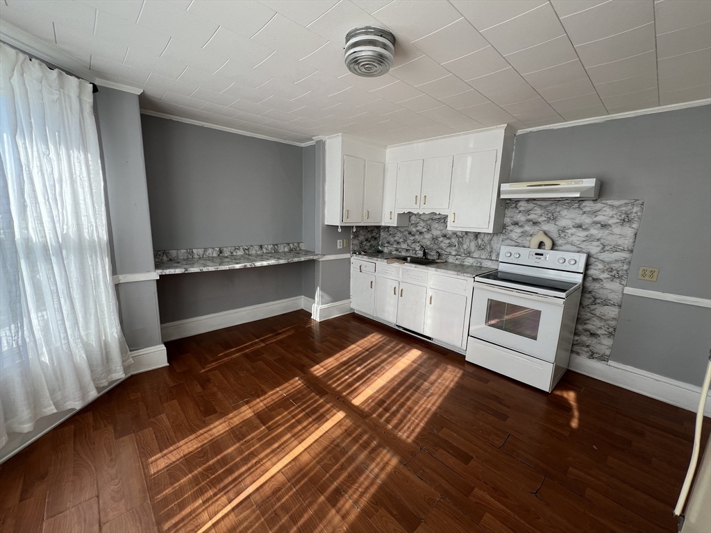 34 Chestnut Street 3