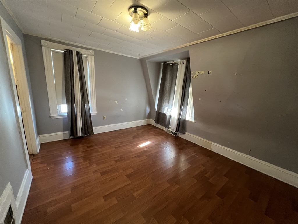 34 Chestnut Street 3