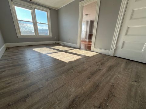 34 Chestnut Street 3 Wakefield MA 01880