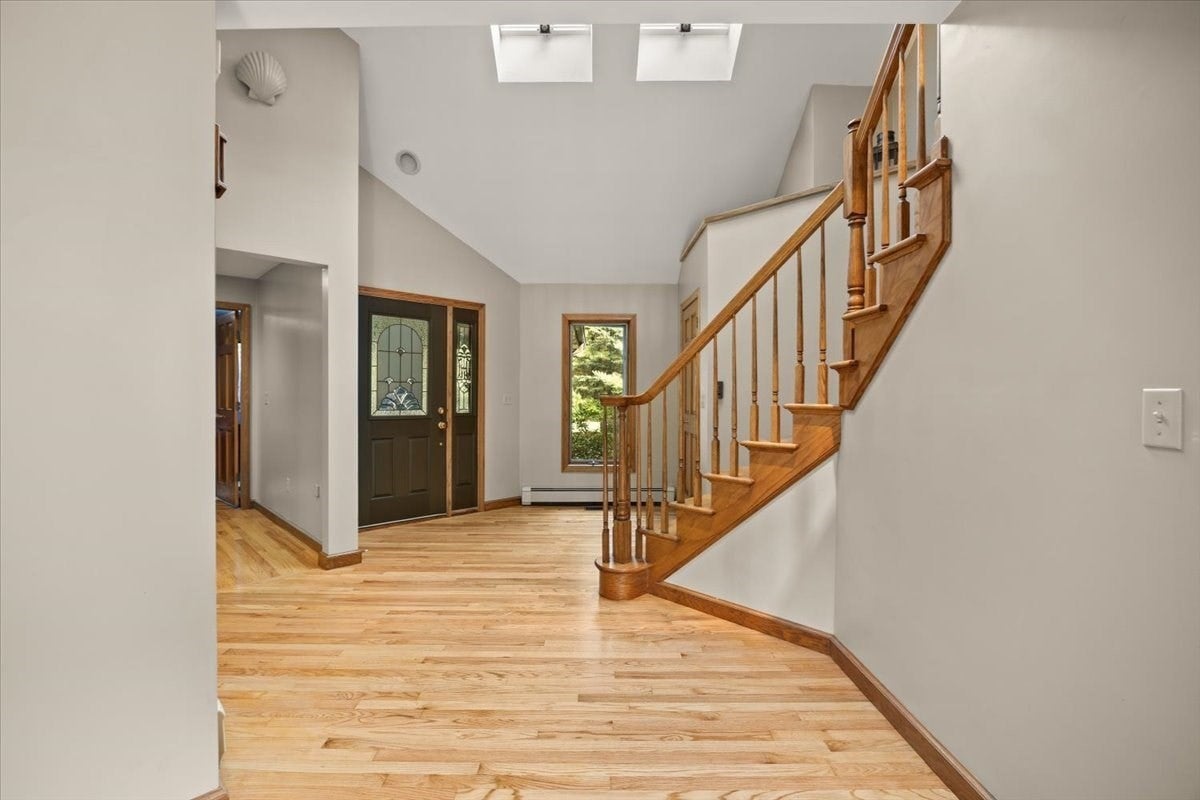 38 Purchase St, Rehoboth, MA, 38 Purchase St, Rehoboth, MA Photo #5