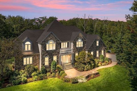 12 Houde Street North Attleboro MA 02760