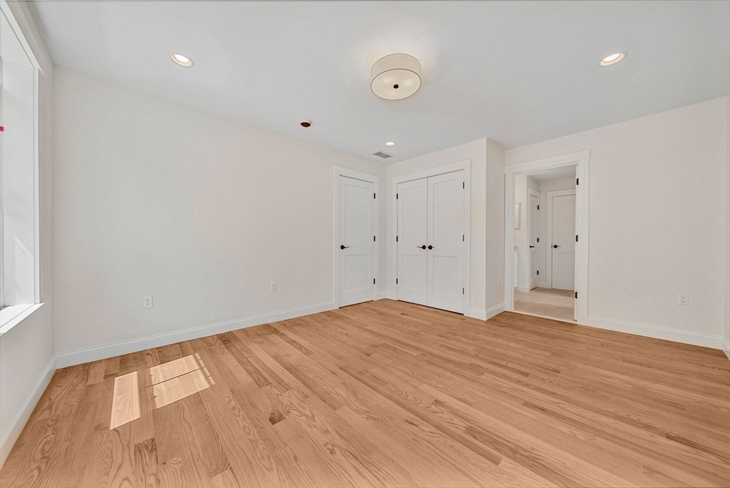 Needham, Massachusetts 02492, United States, 6 Bedrooms Bedrooms, ,7 BathroomsBathrooms,Residential,Active,130471