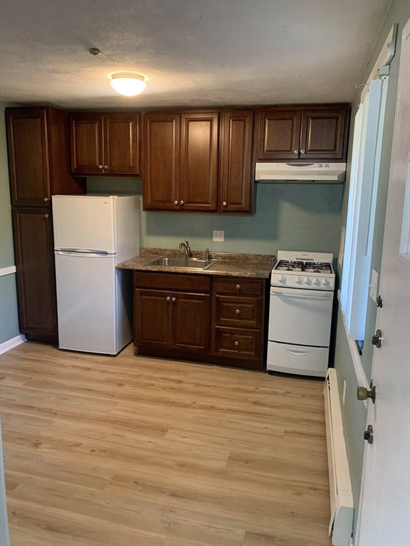 Click for 10 Colonial Dr #6A, Andover, MA slideshow