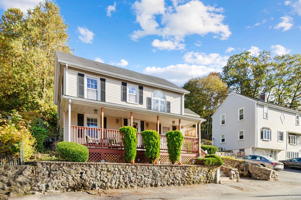 33 Springdale Ave