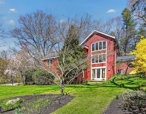 Photo of 15 Mackintosh Lane, Lincoln, MA 01773 (MLS # 73510001)