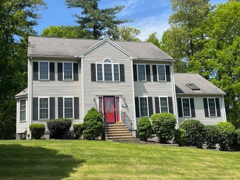 10 Atherton Road Hudson MA 01749