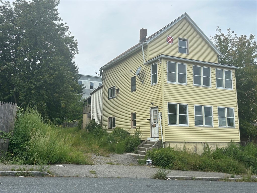 30 Penn Ave, Worcester, MA Photo #2