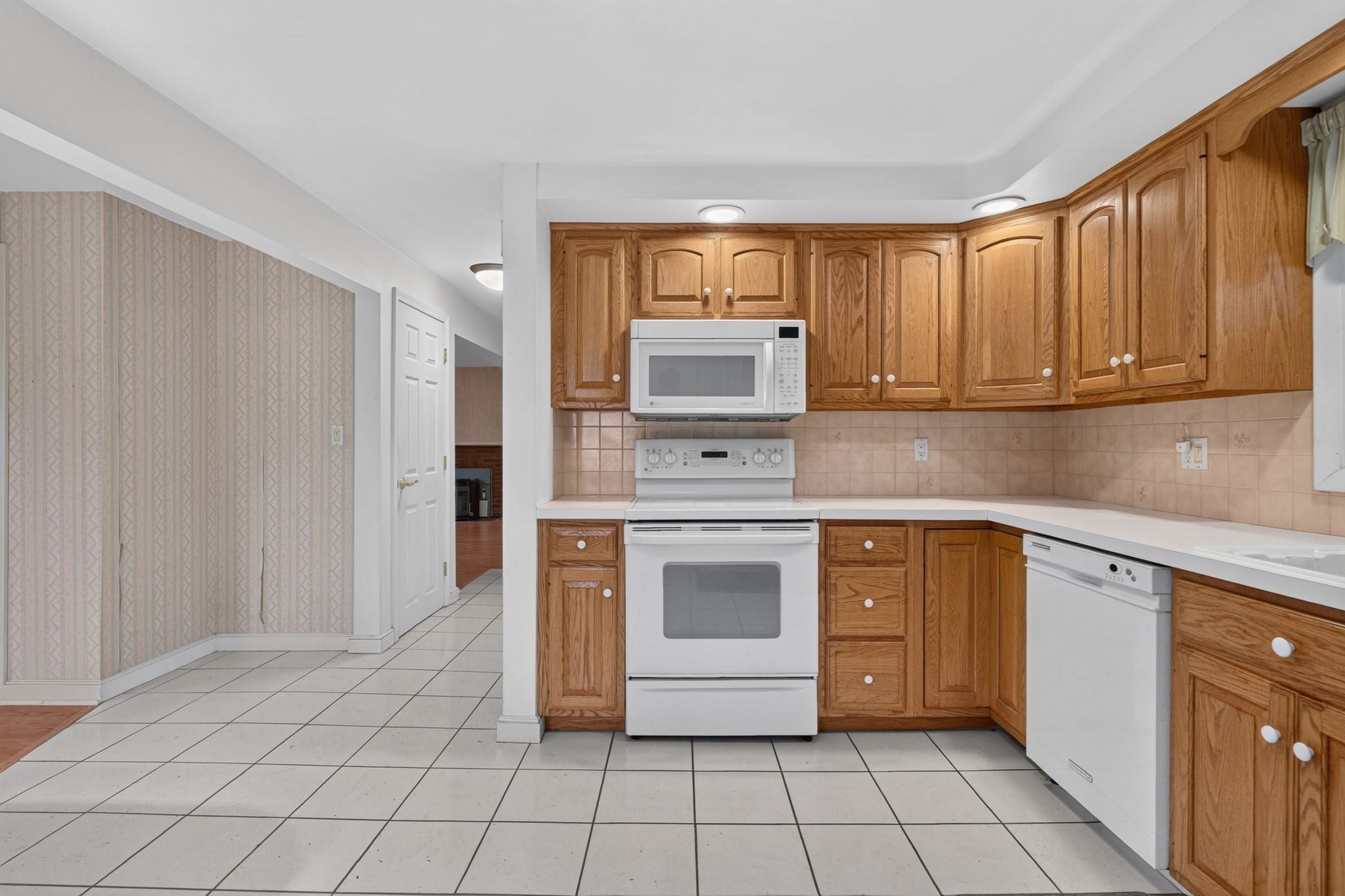 188 North Street, Foxboro, MA, 188 North Street, Foxboro, MA Photo #6