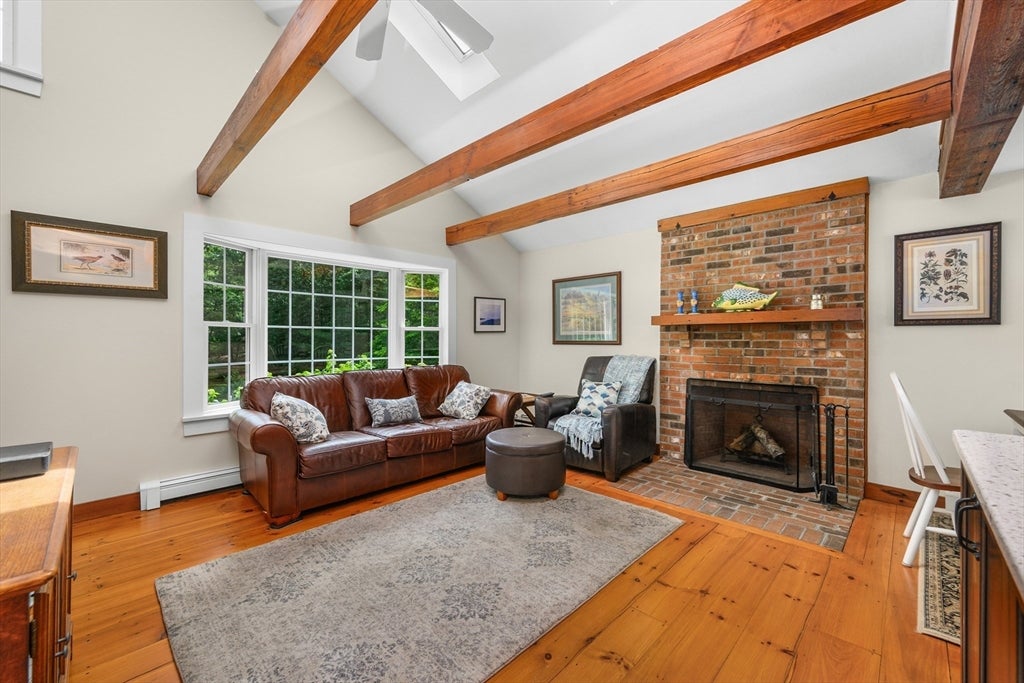 23 Portanimicut Rd