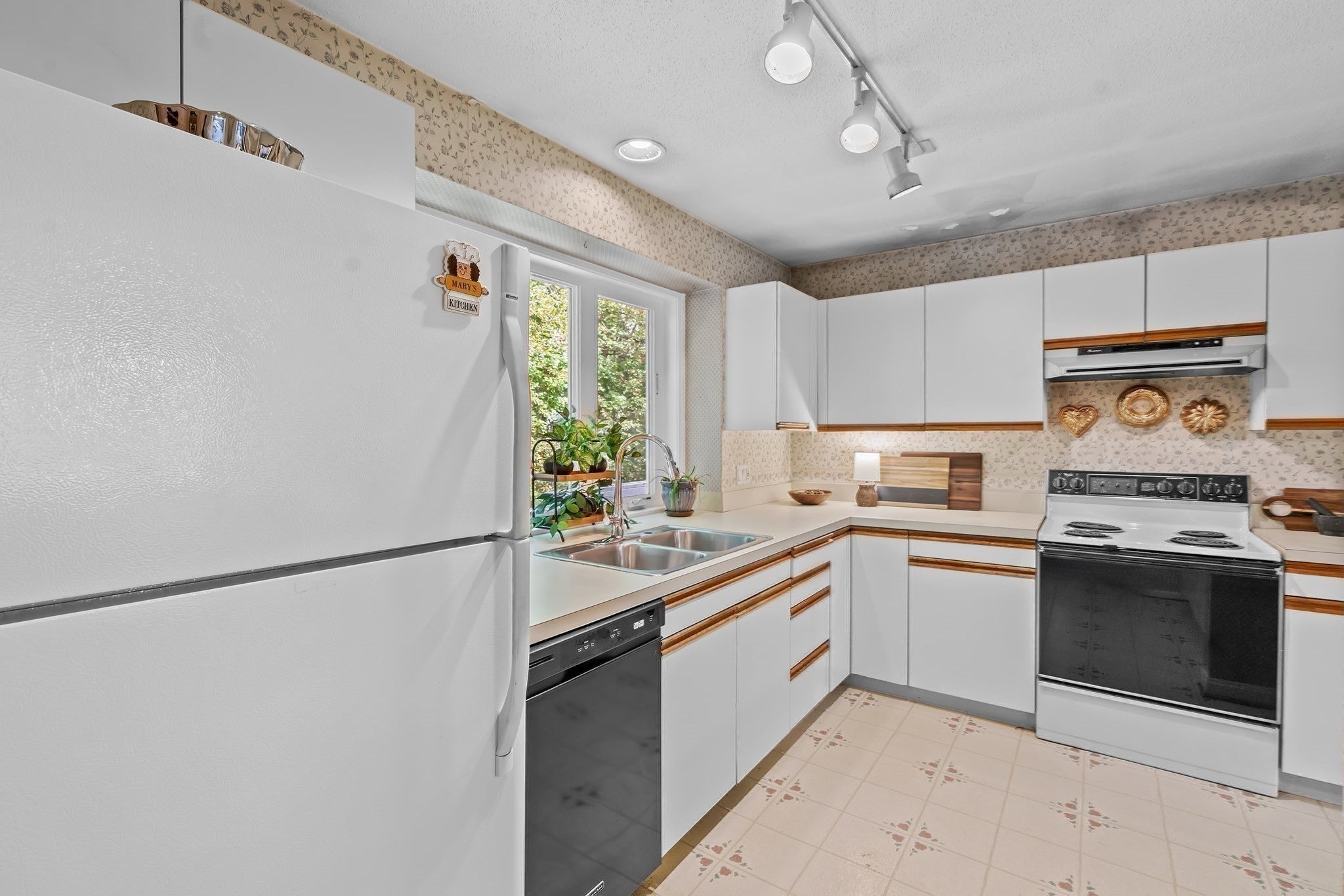 101 South Ave #1004, Attleboro, MA, 101 South Ave #1004, Attleboro, MA Photo #12