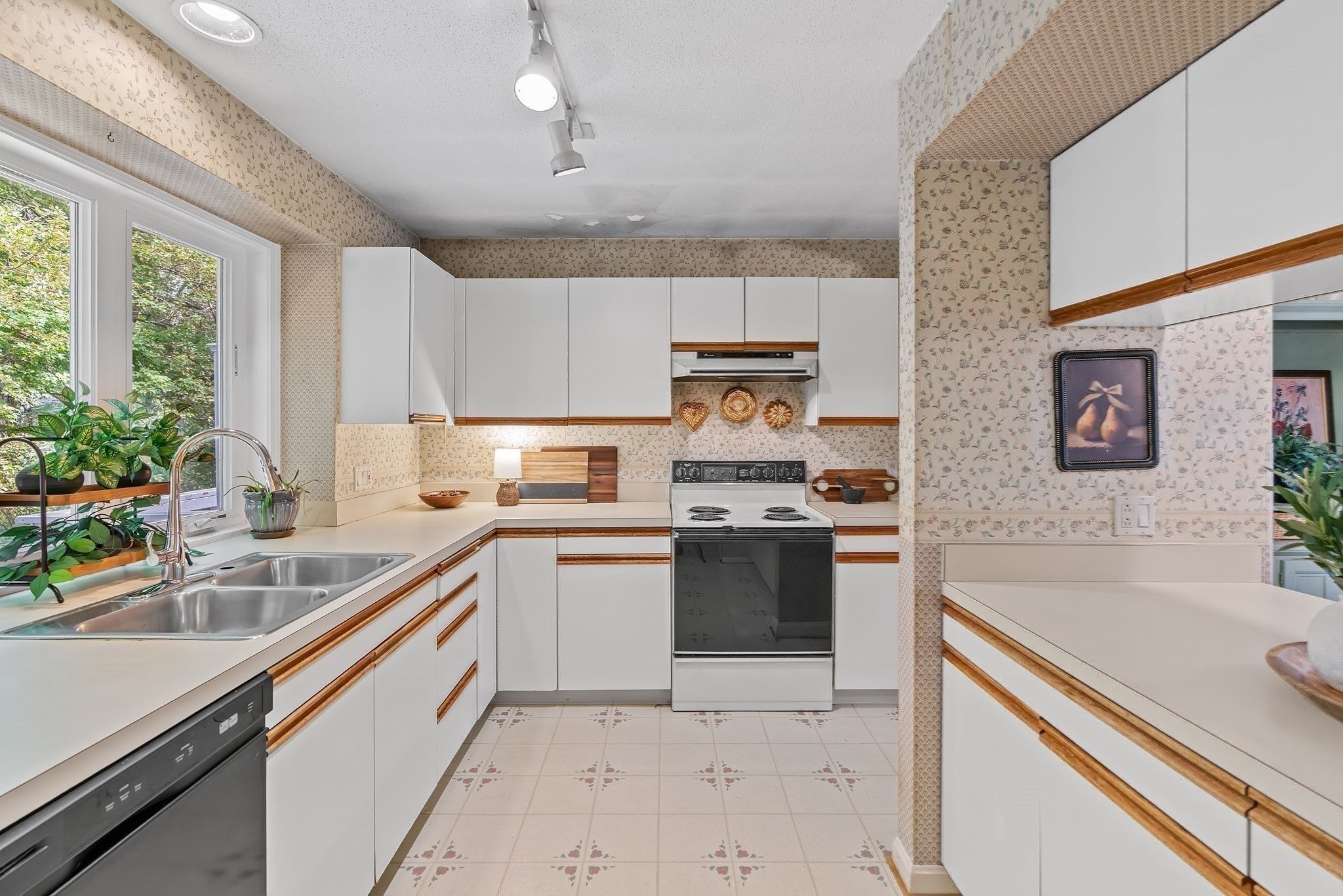 101 South Ave #1004, Attleboro, MA, 101 South Ave #1004, Attleboro, MA Photo #14