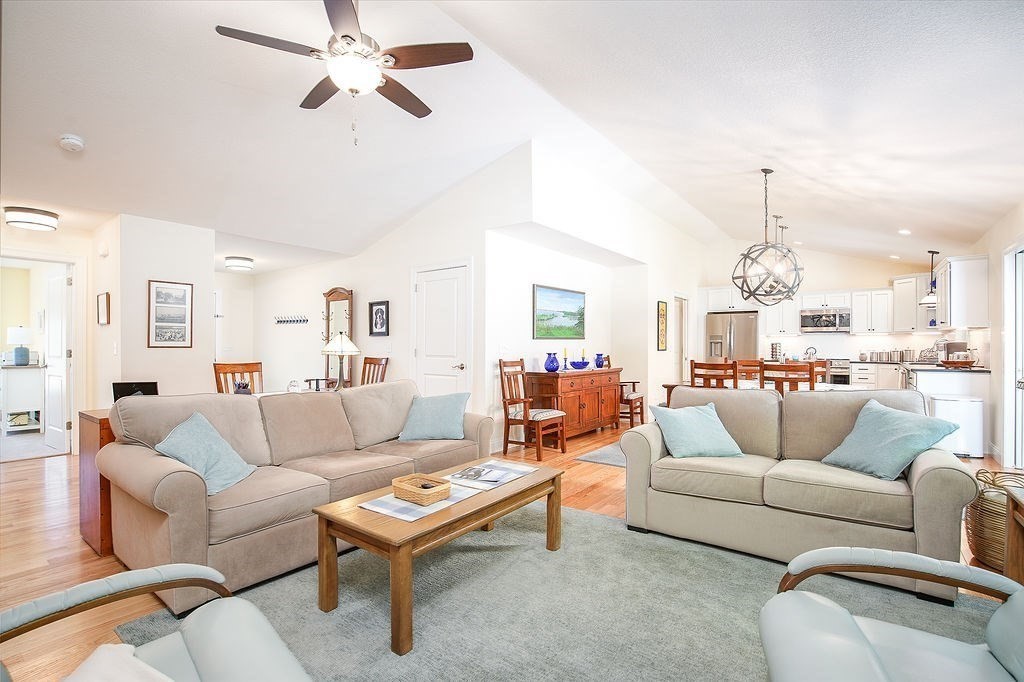 308 Miller Street 72