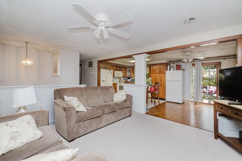 84 Fairview Ave