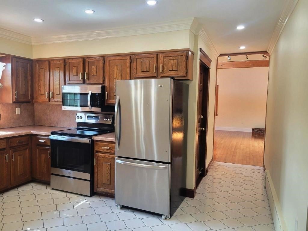 253 June St #1, Worcester, MA, 253 June St #1, Worcester, MA Photo #4