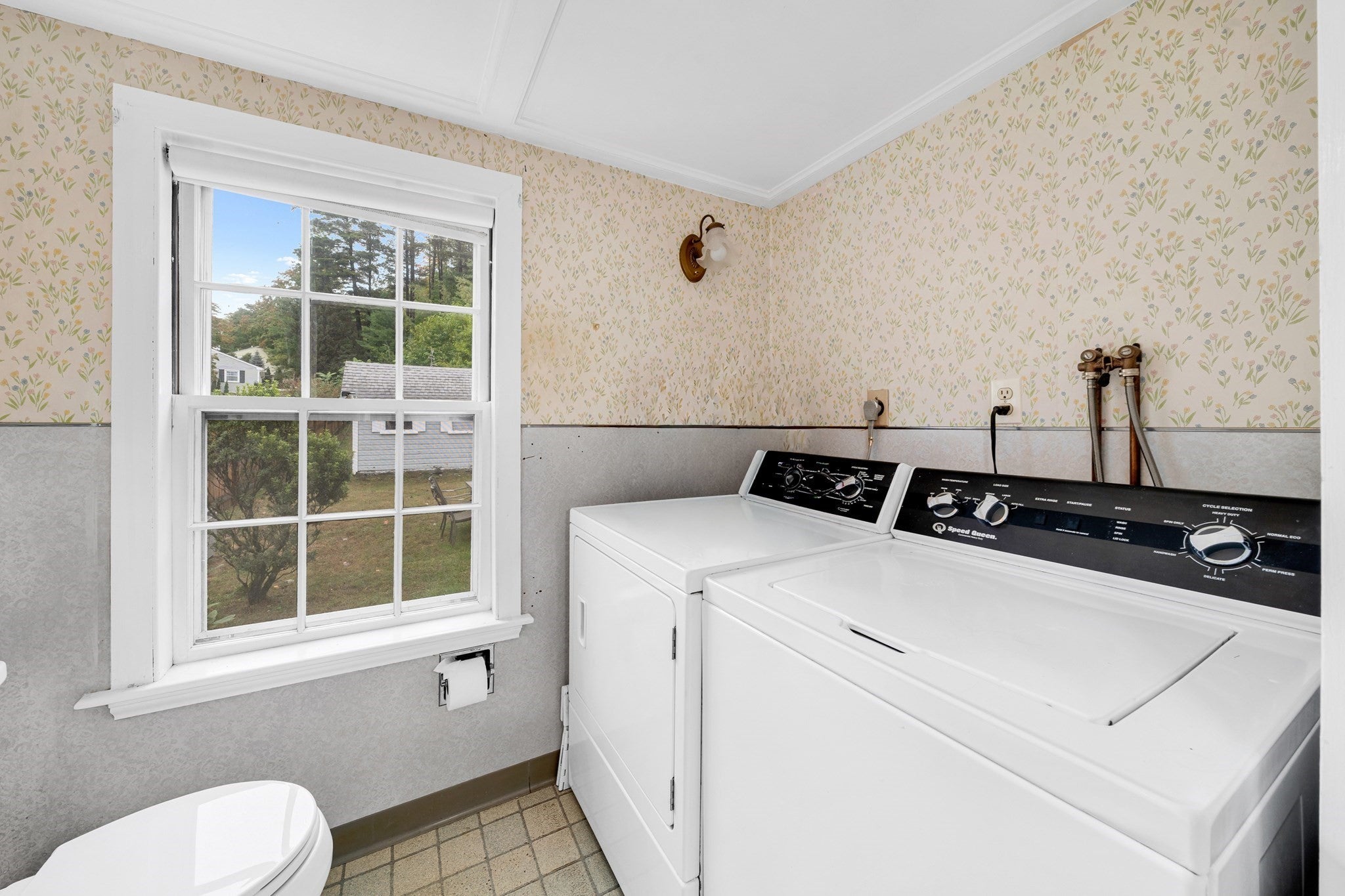 40 Elm Park, Groveland, MA, 40 Elm Park, Groveland, MA Photo #12