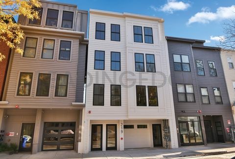 Photo of 219 Paris Street #4, Boston, MA 02128 (MLS # 73477454)