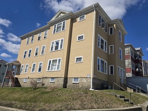 Photo of 3 North Woodford St #2, Worcester, MA 01604 (MLS # 73493210)