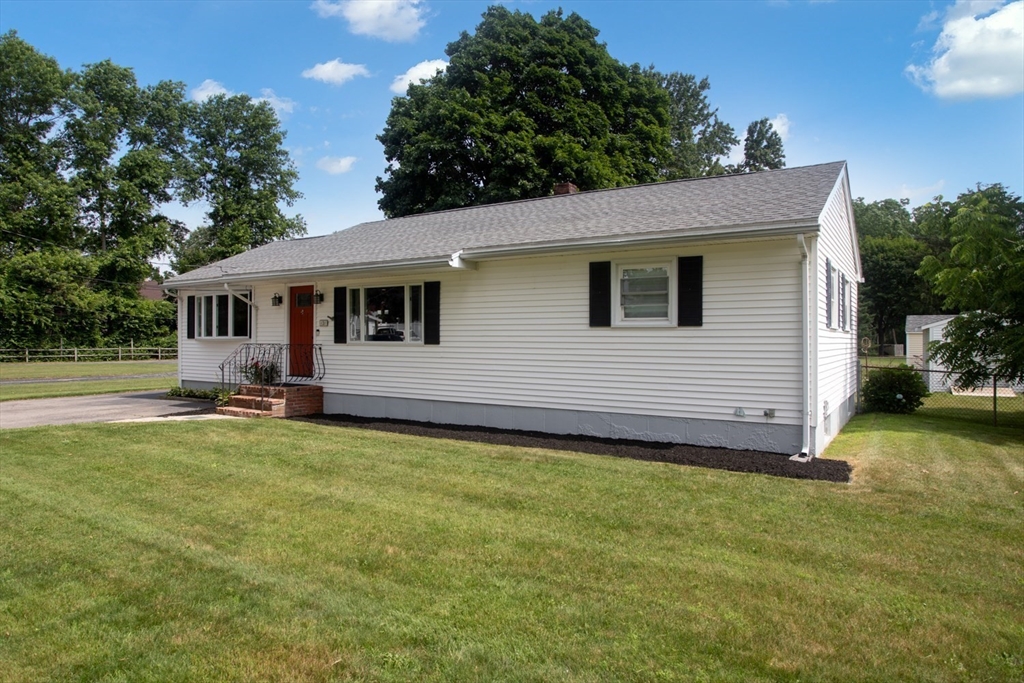 121 Alfred Lord Blvd