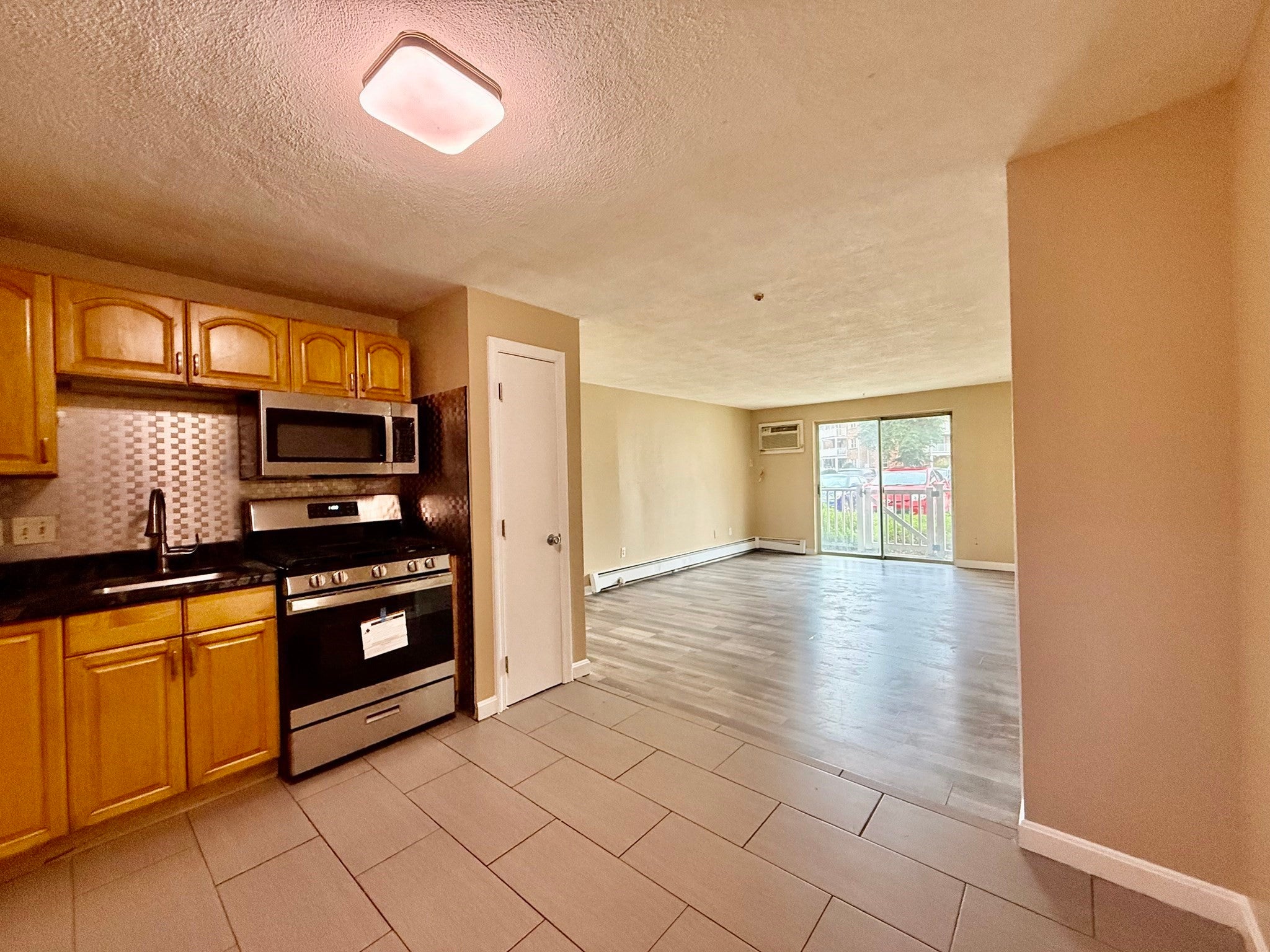 5 Kenmar Drive #7, Billerica, MA Photo #4