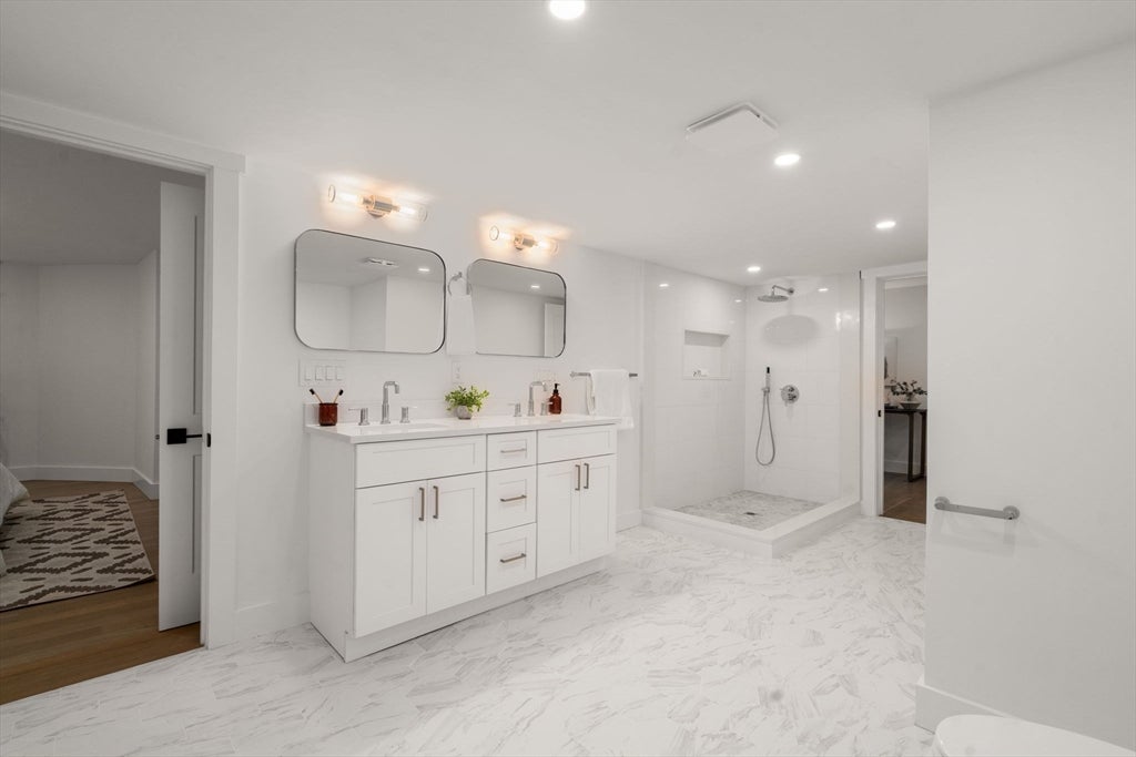220 Sycamore Street #1, Watertown, MA, 220 Sycamore Street #1, Watertown, MA Photo #27
