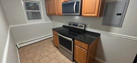 Photo of 77 Green St #20, Lynn, MA 01902 (MLS # 73462554)