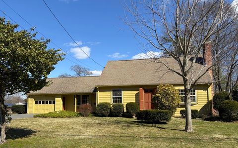 107 Lockland Ave Framingham MA 01701