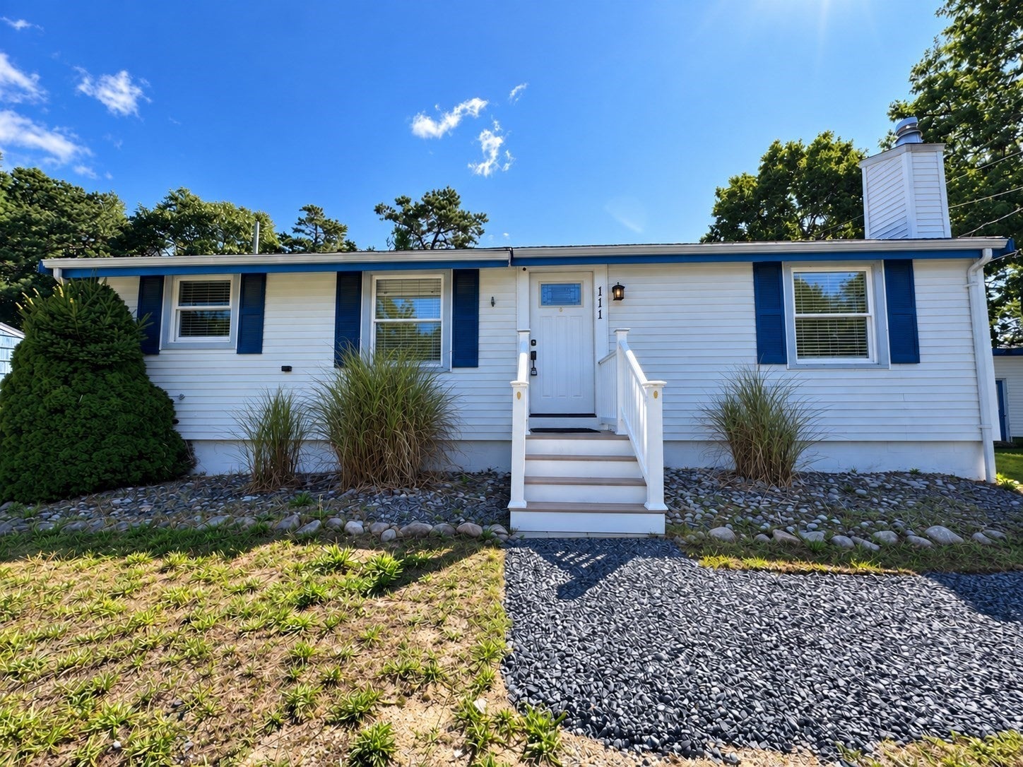 111 Wareham Lake Shore Dr