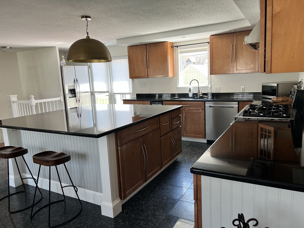 12 Gassett Rd NA