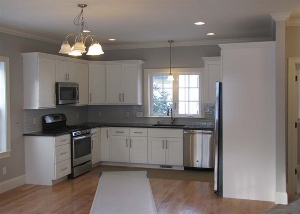 210 South Quinsigamond Ave 1