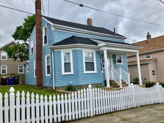 Photo of 49 Downing St, Fall River, MA