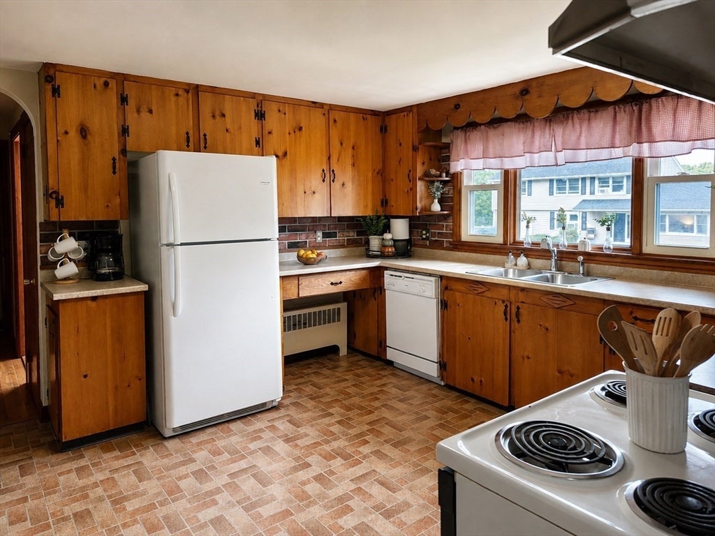 11 Sunnyside Terrace, Grafton, MA, 11 Sunnyside Terrace, Grafton, MA Photo #6