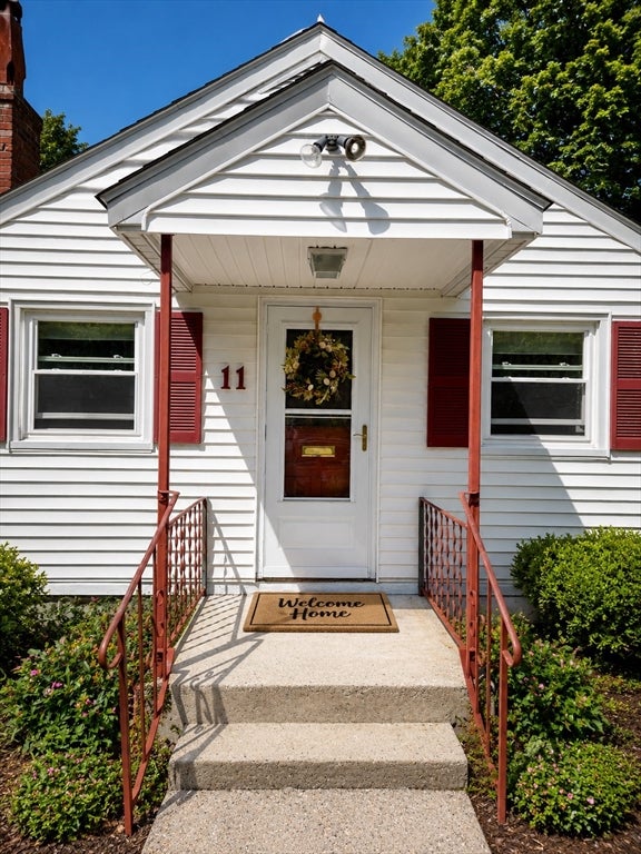 11 Sunnyside Terrace, Grafton, MA, 11 Sunnyside Terrace, Grafton, MA Photo #2