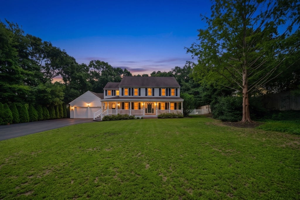 Photo of 21 Monisa Kay Dr, Plymouth, MA
