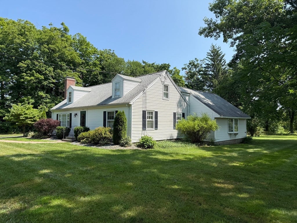 1030 South East Street, Amherst, MA, 1030 South East Street, Amherst, MA Photo #4