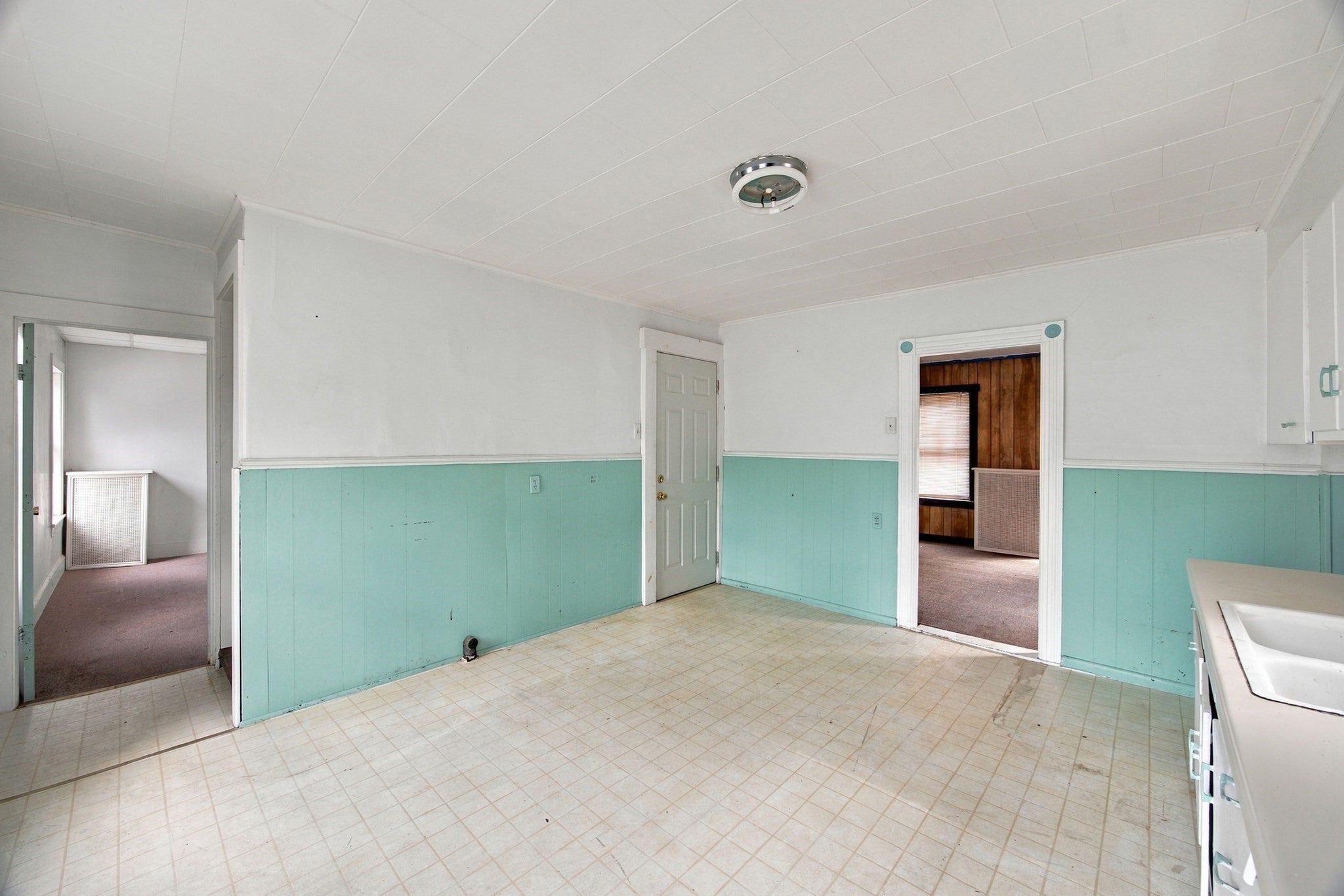7 Slater ST, Webster, MA, 7 Slater ST, Webster, MA Photo #8