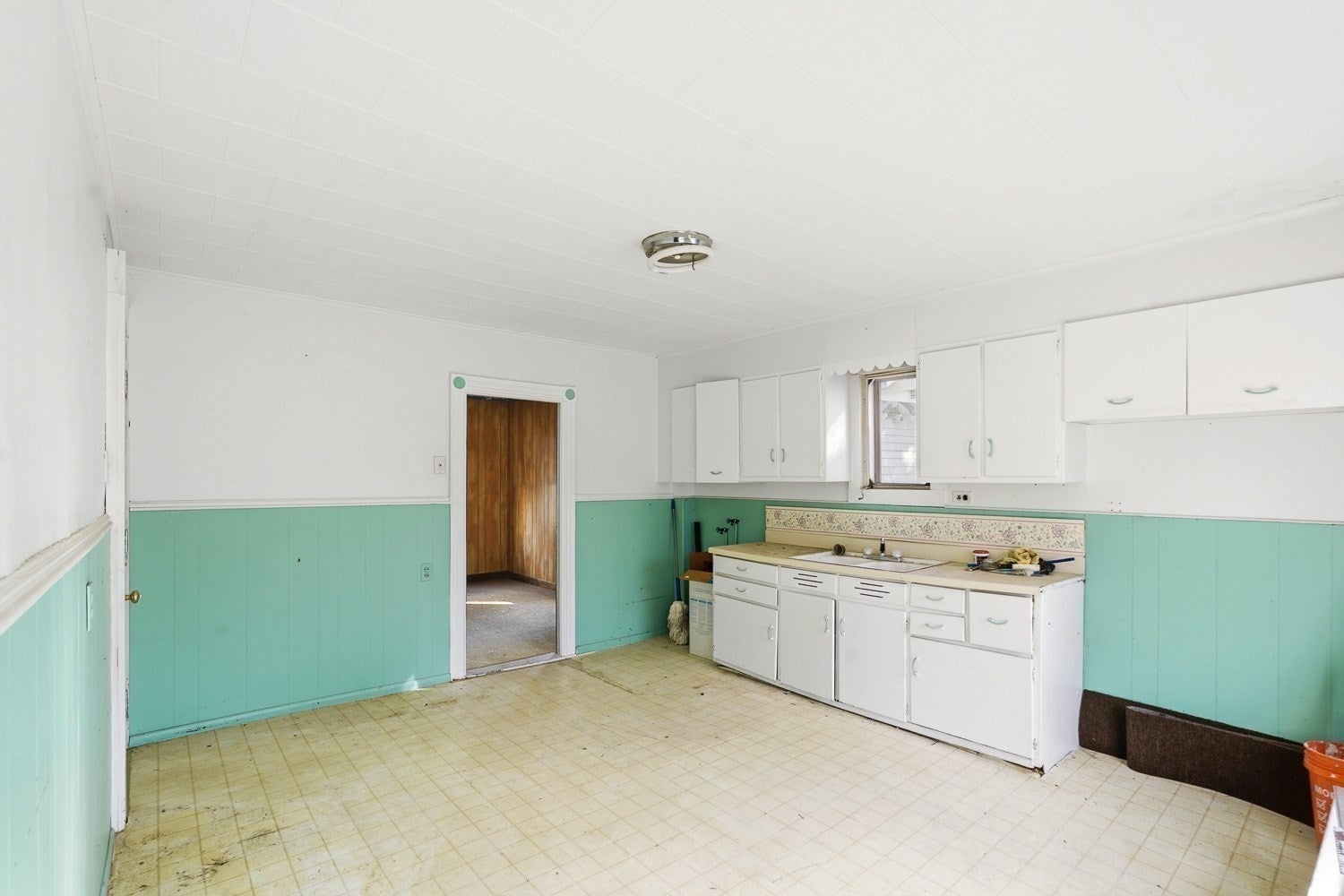 7 Slater ST, Webster, MA, 7 Slater ST, Webster, MA Photo #6