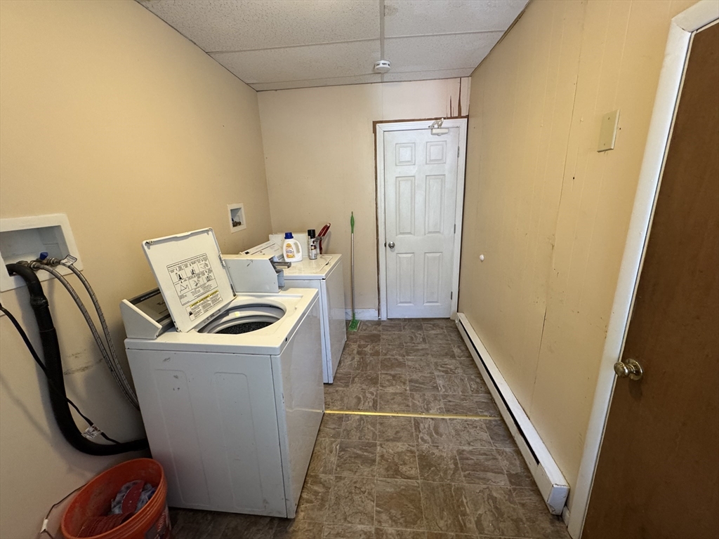 Attleboro, Massachusetts 02703, United States, 14 Bedrooms Bedrooms, ,5 BathroomsBathrooms,Residential,Active,151046