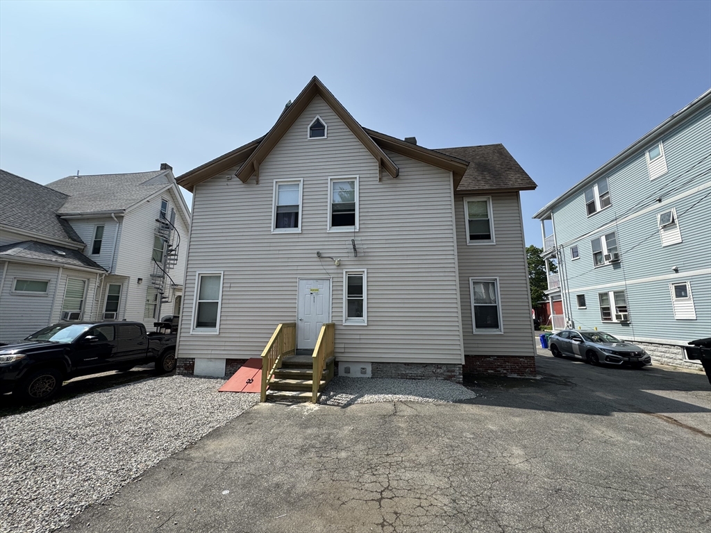 6 & 6R Holman St
