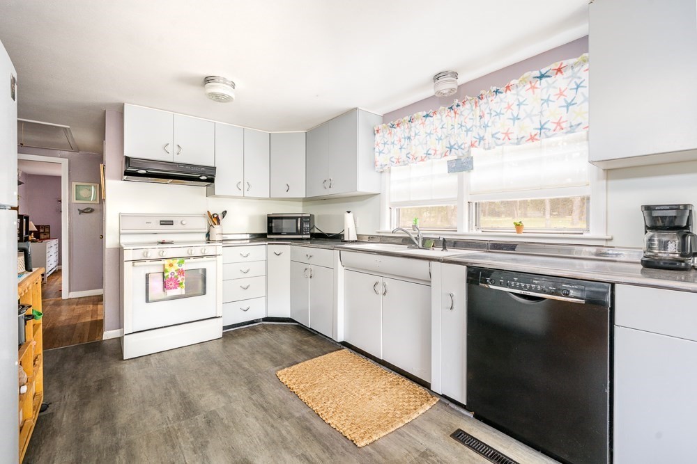 139 Clearwater Dr