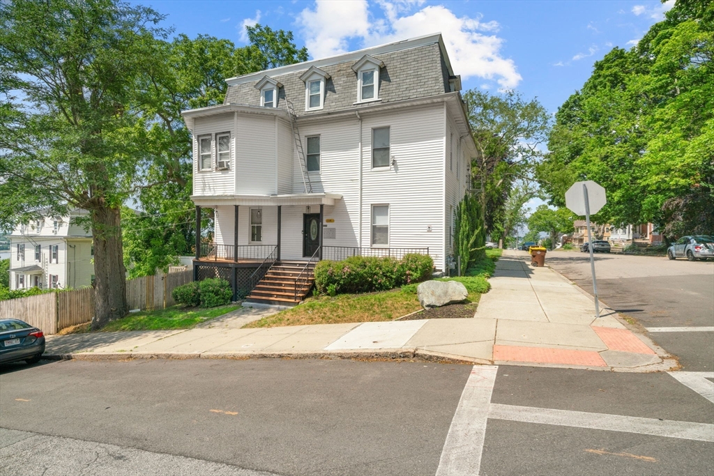 114 Prospect St
