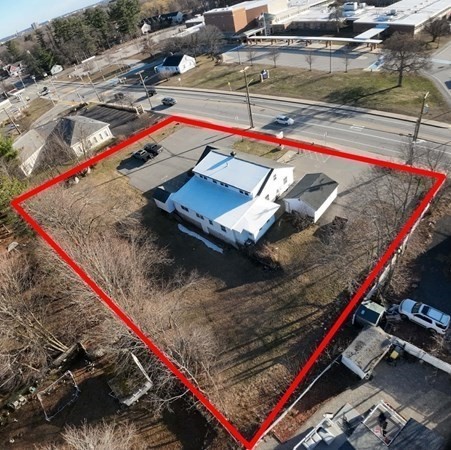 1565 Lakeview Avenue