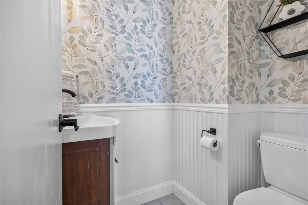 25 Warren Street #25, Stoneham, MA Photo #7