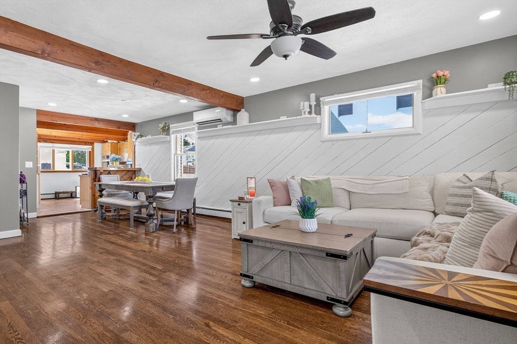 Photo of 25 Warren Street, Stoneham, MA